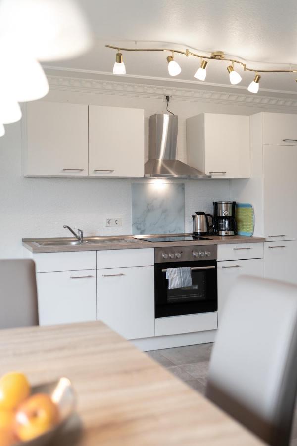 Ferienwohnung Haus Abrioux Zur Falkenlay 바트베르트리흐 외부 사진